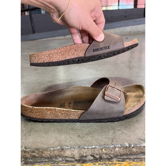 Birkenstock Madrid Birko-Flor Sandals EU 41 US 10 Tan Taupe Single Strap Narrow - Picture 3 of 7